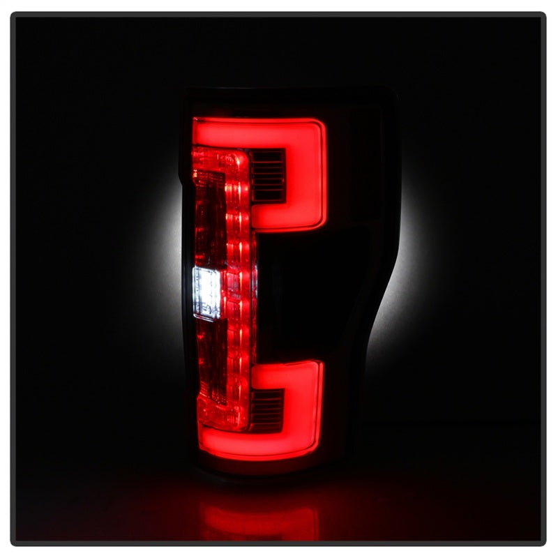 Spyder 17-18 Ford F-250 SD (w/Blind Spot Sensor) LED Tail Lights - Red Clr (ALT-YD-FS17BS-LED-RC)