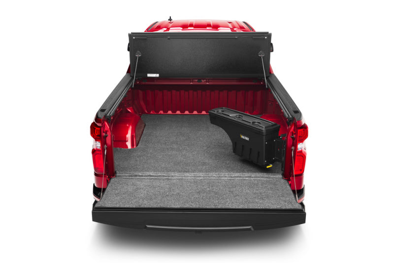 UnderCover 19-20 Chevy Silverado 1500 Passengers Side Swing Case - Black Smooth