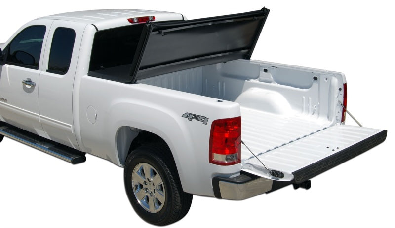 Tonno Pro 95-04 Toyota Tacoma 6ft Fleetside Tonno Fold Tri-Fold Tonneau Cover