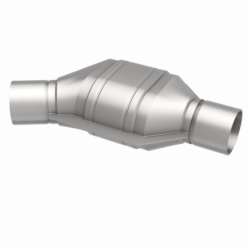 MagnaFlow Conv Univ 2.5 Angled Inlet